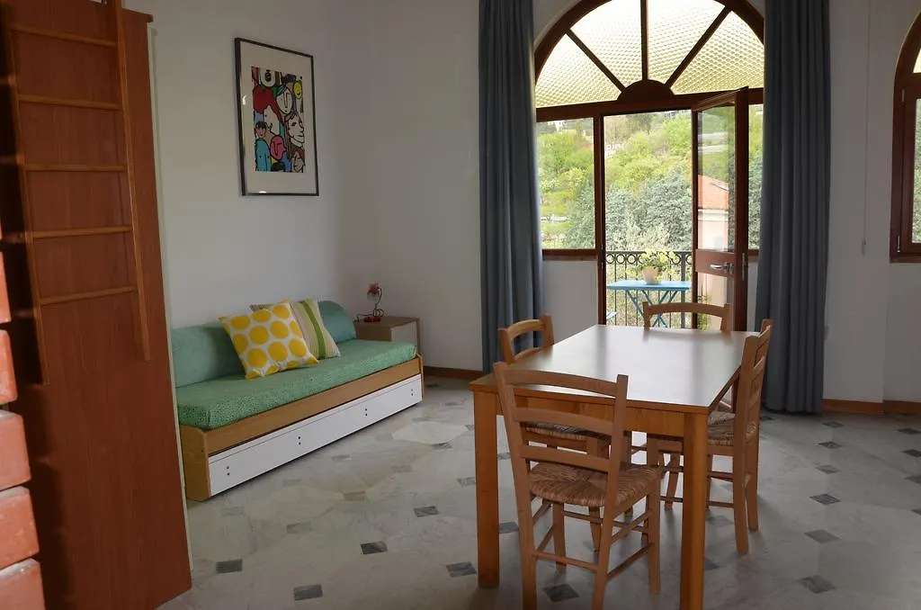 Residence Pian Dei Boschi Pietra Ligure