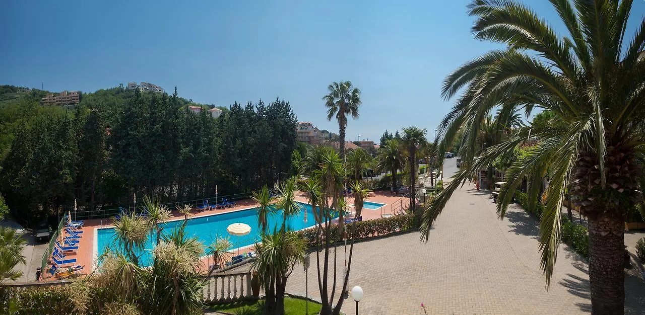 Aparthotel Residence Pian Dei Boschi Pietra Ligure