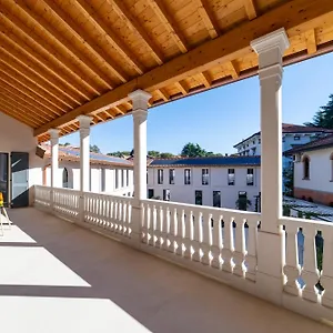 via-vittorio-veneto-468.it-lombardy.com/