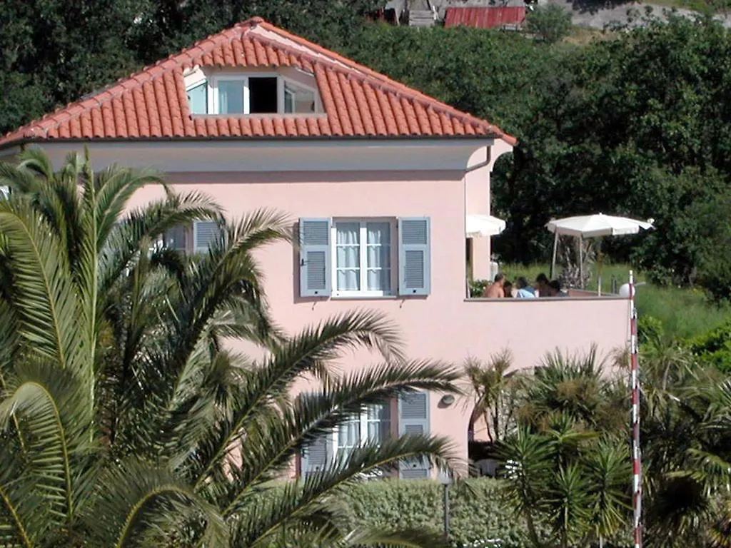 Residence Pian Dei Boschi Pietra Ligure